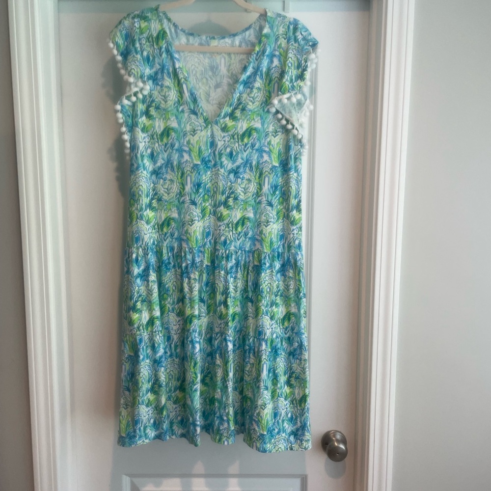 EUC Lilly Pulitzer V-Neck Dress with Pom Pom Sleeves, L